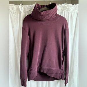 Lulelemon Mock Neck Sweatshirt